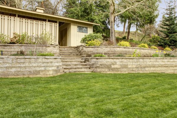 Retaining Wall Construction in Holly Springs